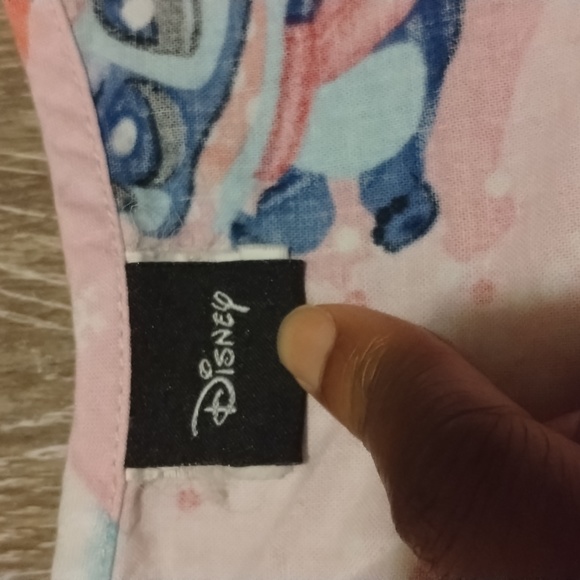 Pink Scrub Top Disney Lilo & Stitch Womens Shirt V Neck Christmas Winter 2XG - Picture 7 of 9